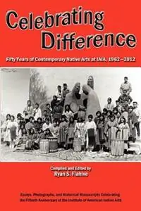 Celebrating Difference - Ryan S Flahive - Libro in lingua inglese - Sunstone Press - Merkproduct