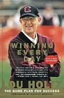 Beperkt Aanbod Winning Every Day The Game Plan for Success - Lou Holtz - Libro in lingua inglese - HarperCollins Publishers Inc -